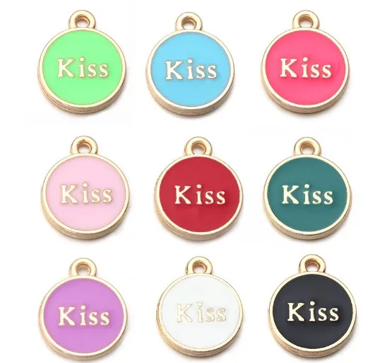

10 шт./партия, подвески из сплава с надписью kiss