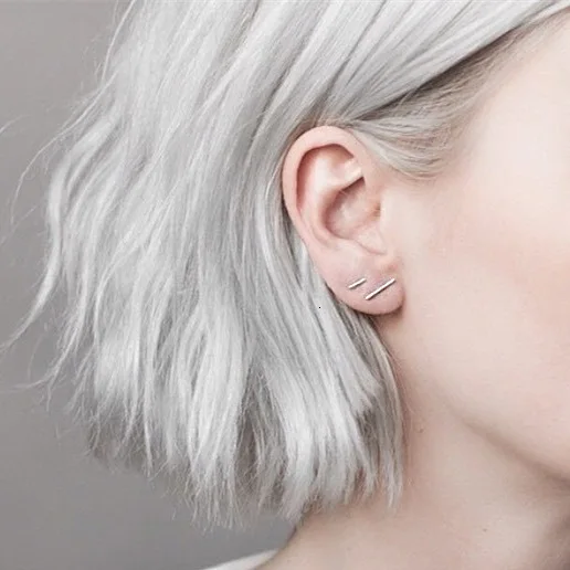 

Женские и мужские серьги-гвоздики из серебра 925 пробы