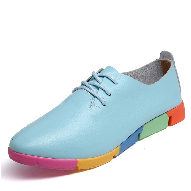 Женские туфли на плоской подошве из натуральной кожи