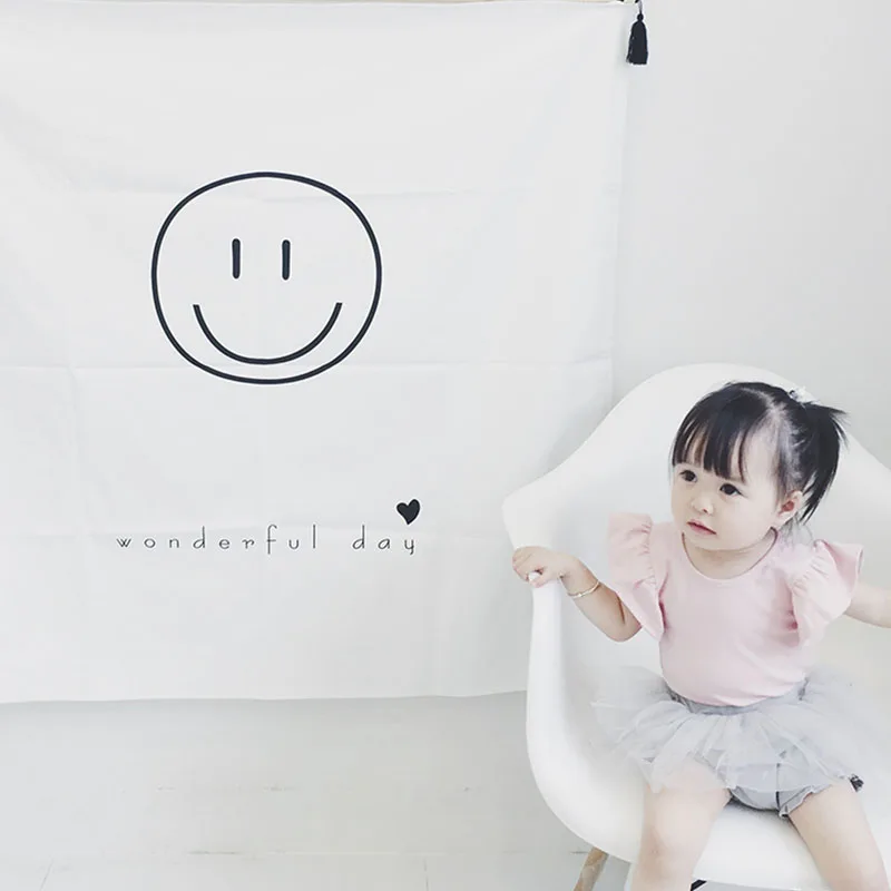 Летняя симпатичная футболка для маленьких девочек Футболка с рукавами рюшами