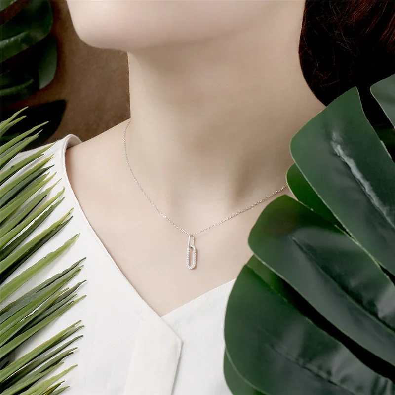 

GorGor Necklace Women 925 Sterling Pattern Metal Chain Geometric Circle Minimalist Elegant Anniversary Jewelry 60300801085A