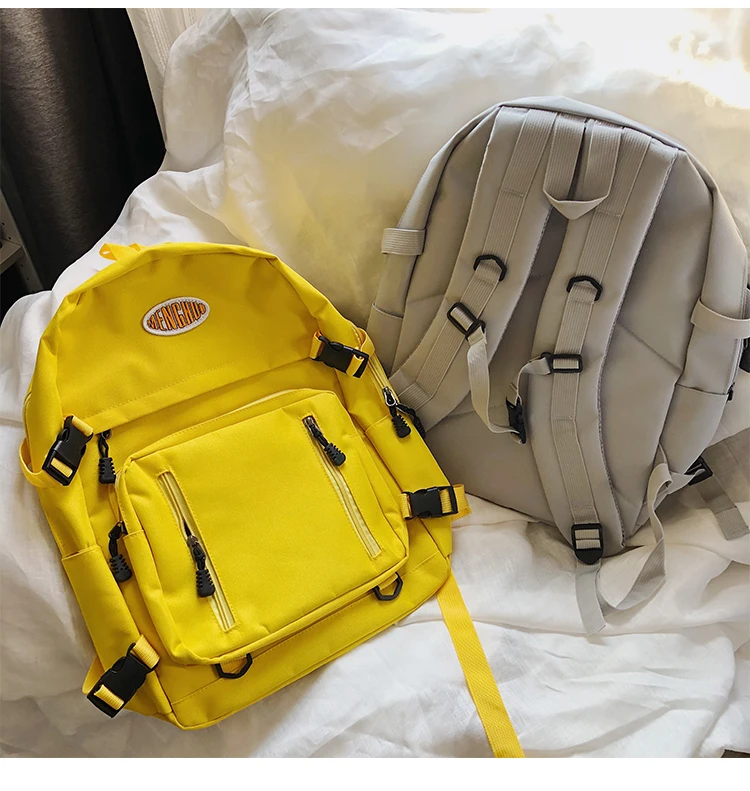 

MZ1308 2021 NEW Large capacity soil cool backpack female bf wind couple backpack