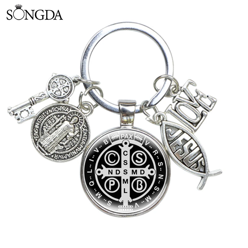 Цепочка для ключей с изображением Святого Бенедикта | Украшения и аксессуары