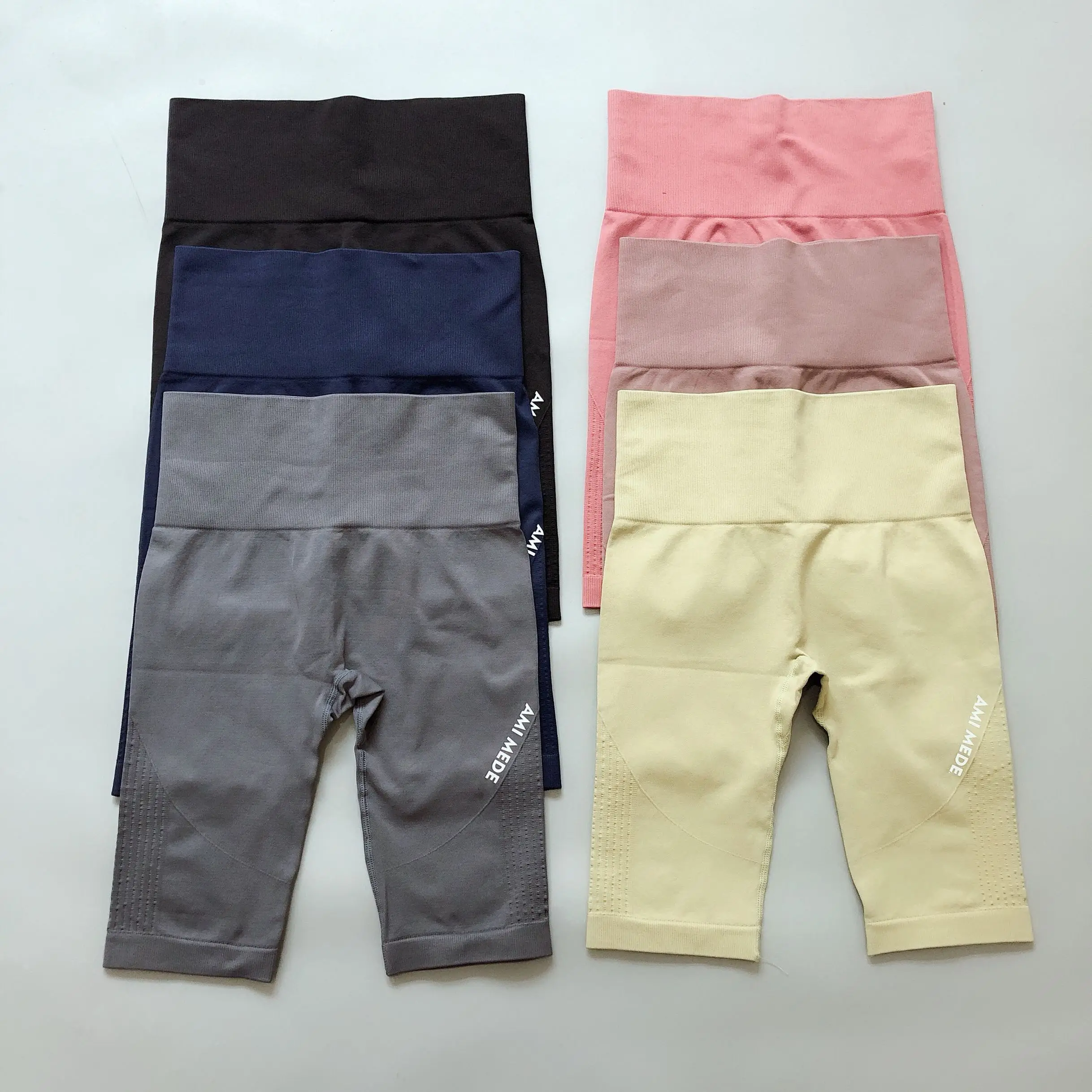 Женские спортивные шорты с высокой талией буквенным принтом для йоги фитнеса