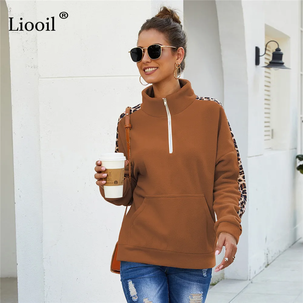 

Liooil Leopard Patchwork Sweatshirts With Zipper Pocket Casual Tops and Blouses For Women 2021 Autumn Winter Crewneck Sweatshirt