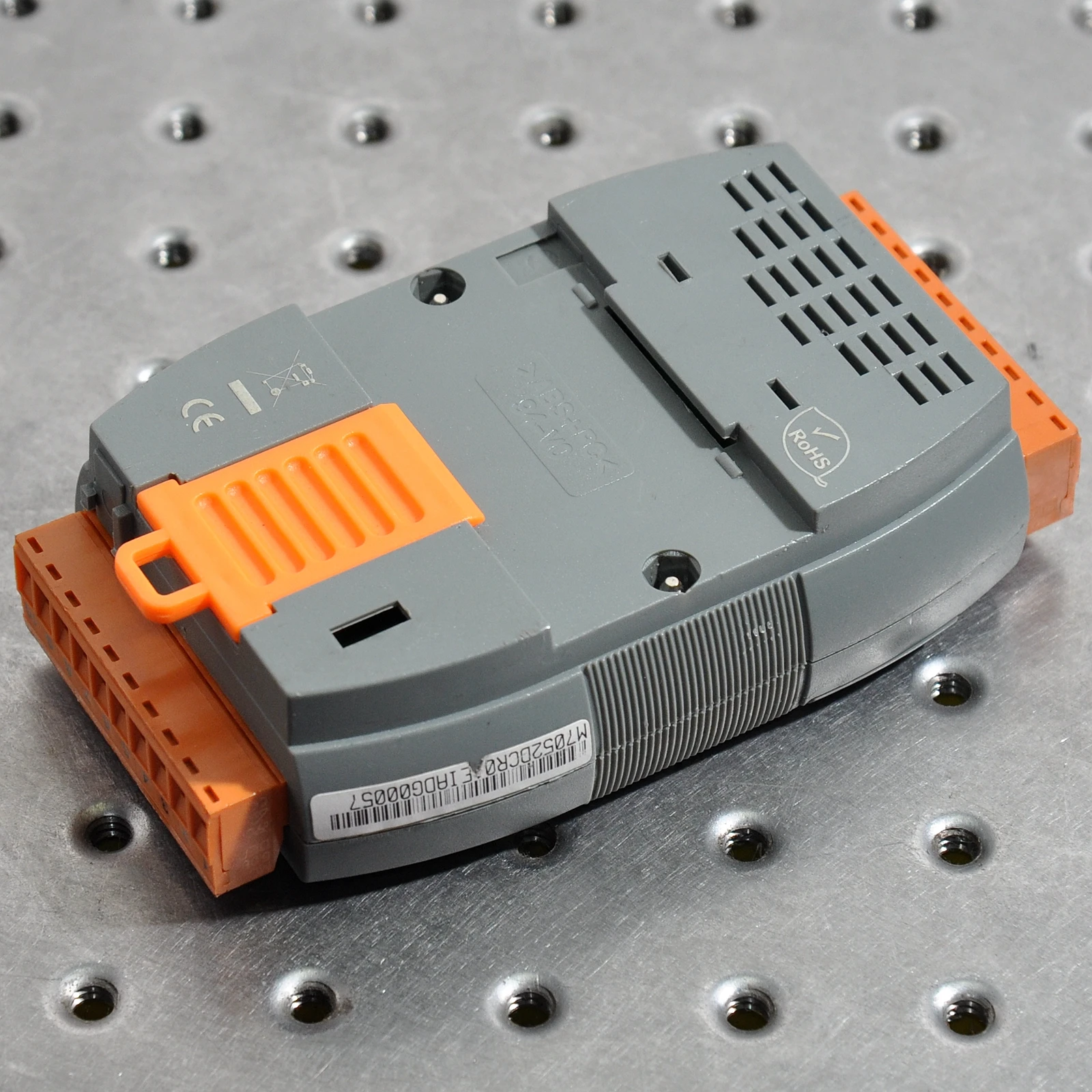 

ICPCON M-7052D 8-ch Isolated DI (Wet) Module with LED Display