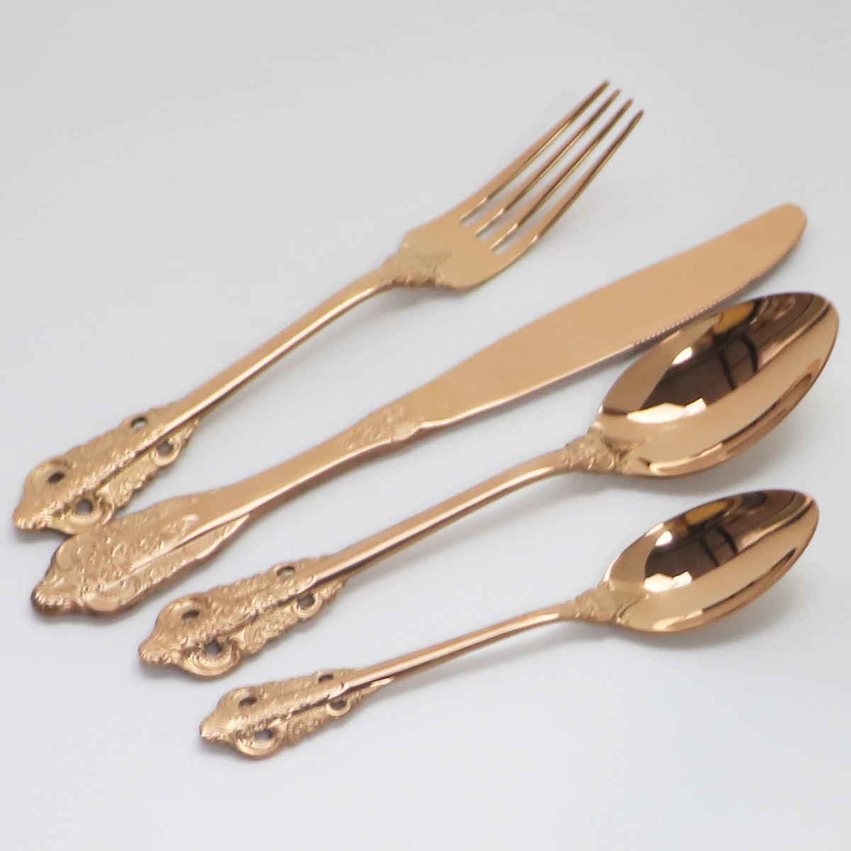 Красочные 18/10 столовые приборы из нержавеющей стали домашние вечерние