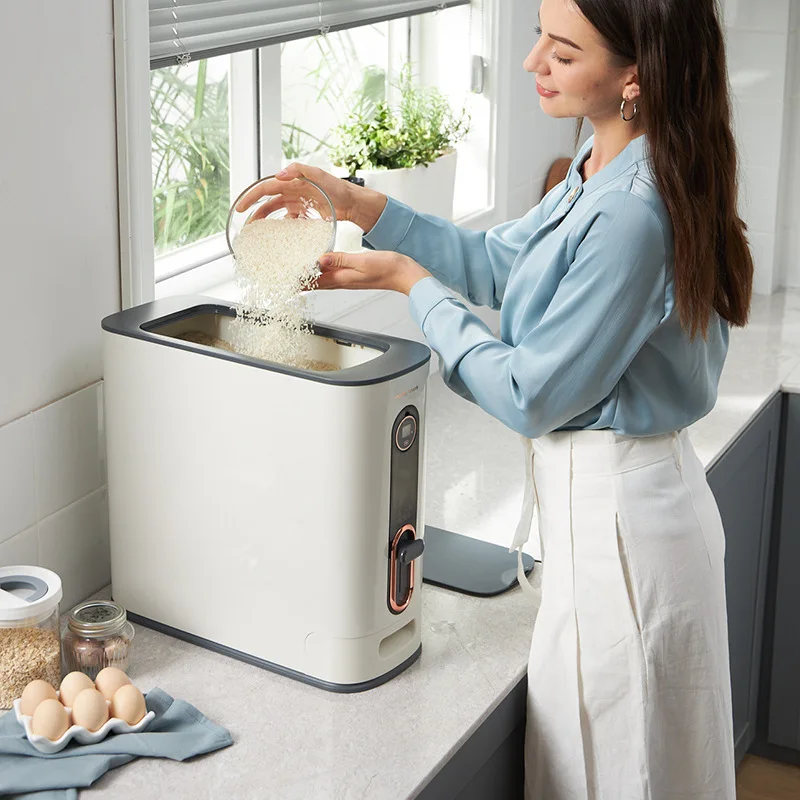 

Metering Rice Bucket Household Sealed Flour Storage Tank Rice Cylinder Rice Box Gift