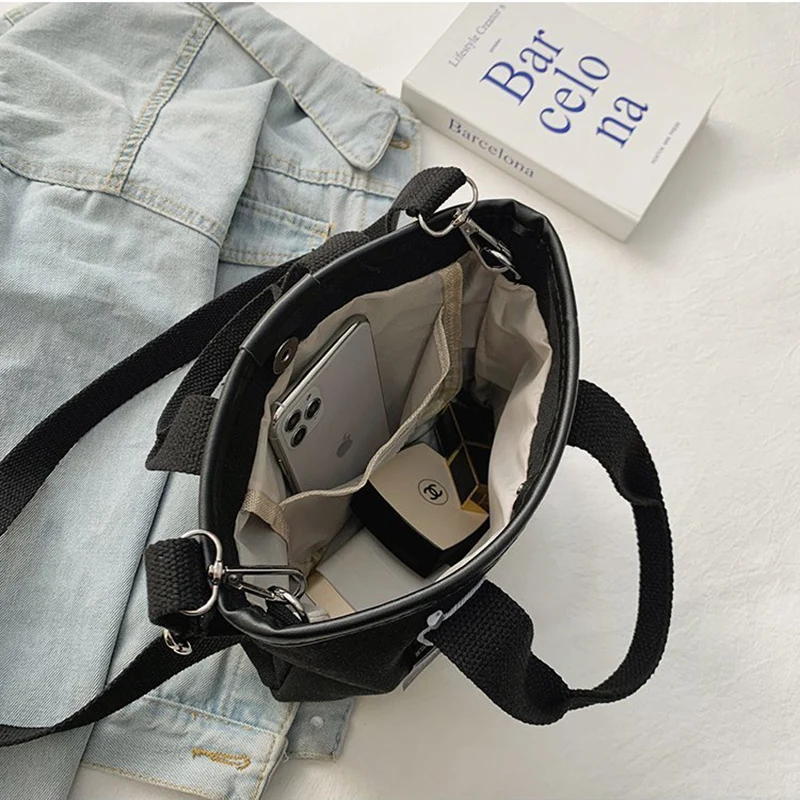 

Messenger Bag kangaroo Letter Embroidery Crossbody Shoulder Bags Nylon Travel Bag Purse Sling Pack For Work Business