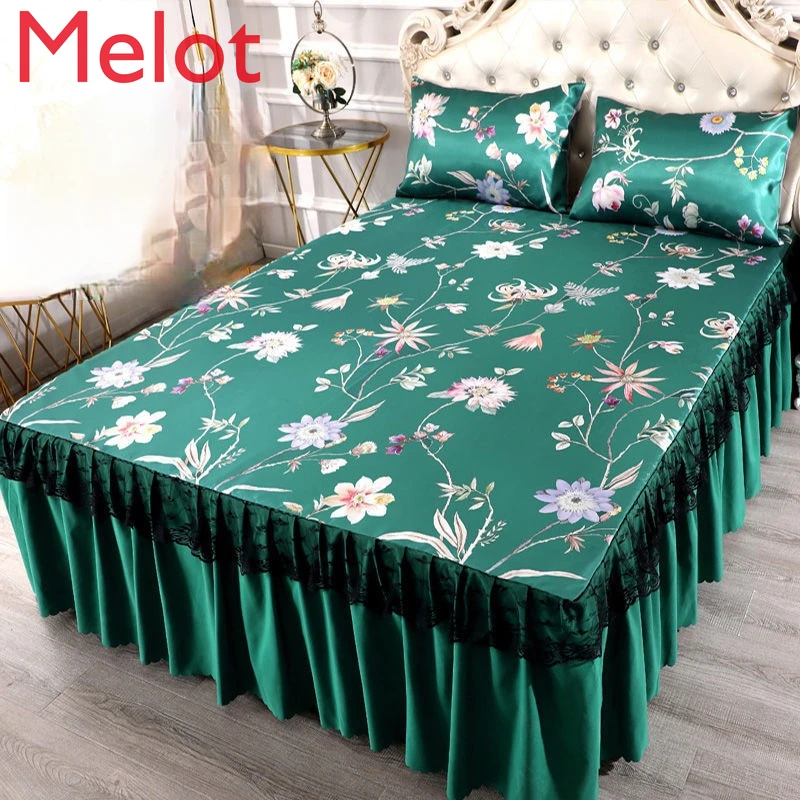 

High-End Luxury Summer Ice Silk Three-Piece Set of Summer Sleeping Mat Bed Skirt 1.8M Bed Two-Piece Set Double Washed Foldable