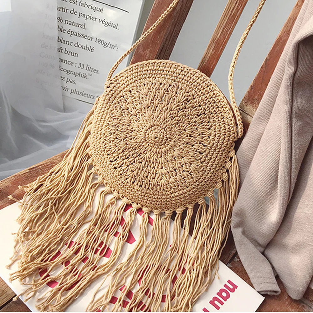 

Round Straw Bag Tassel cotton Summer Boho Beach Crossbody Bag for Women Fashion Holiday Beach Woven Rattan Messenger Bag Handbag