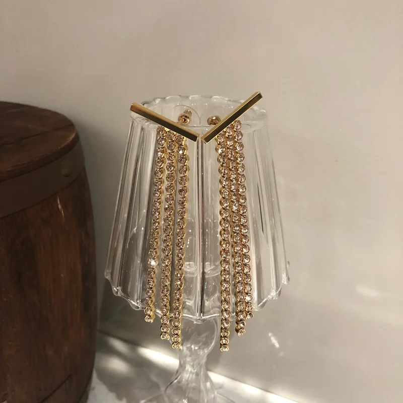 

Timeless Wonder Crystal Zirconia Tassel Dangle Earrings Women Fancy Jewelry Punk Party Gothic Designer Boho Ins Top Trendy 8314