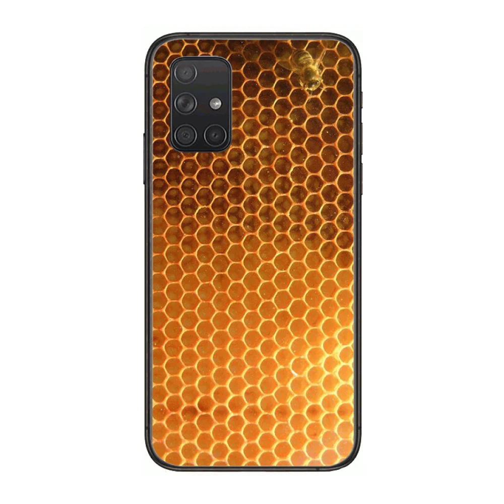 

Golden honeycomb bee Phone Case Hull For Samsung Galaxy A 50 51 20 71 70 40 30 10 E 4G 5G S Black Shell Art Cell Cover