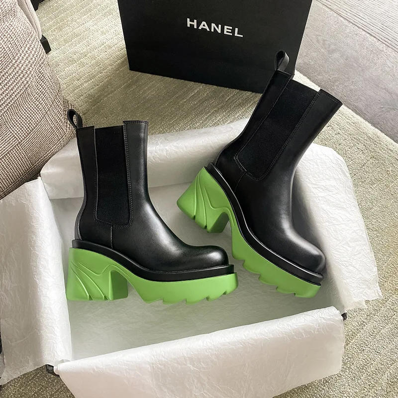 

2021 Autumn New Chelsea Boots Women Round Toe Ankle Boots Women Chunky High Heels Slip On Platform Shoes Women Botas de mujer