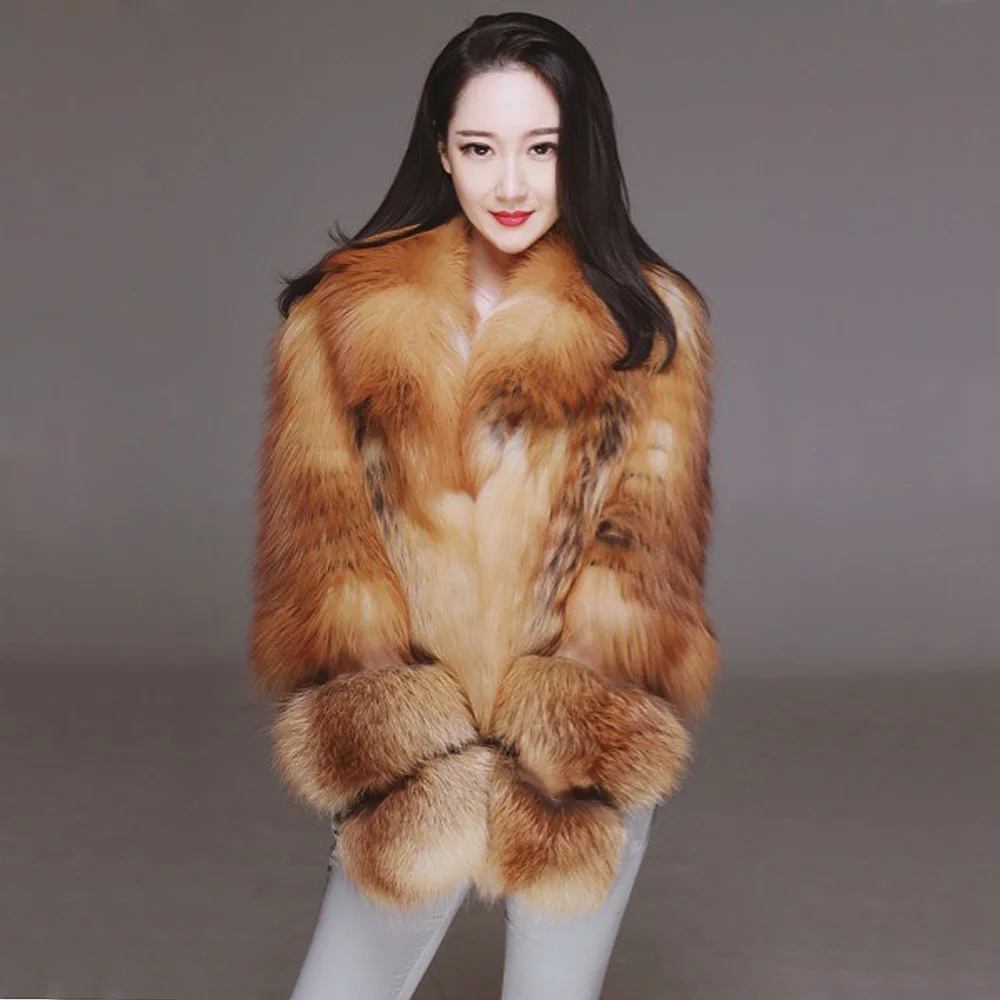Шуба женская из натурального Лисьего меха в полоску | Женская одежда