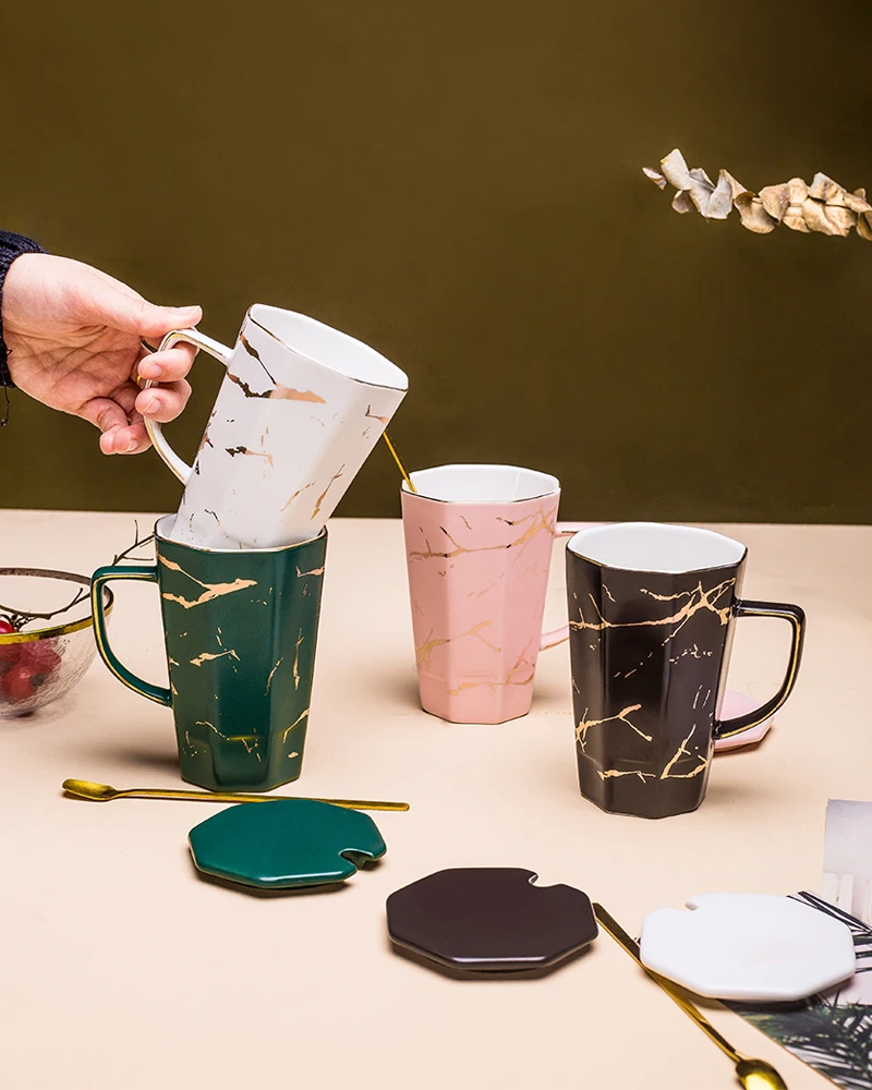 Керамическая кофейная чашка для офиса с золотым рисунком керамическая кружка