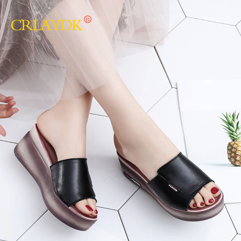 CRLAYDK Fashion Women Simple Leather Peep-toe Slippers Platform Casual Wedge Outdoor Beach Sandals Ladies Household Home Shoes