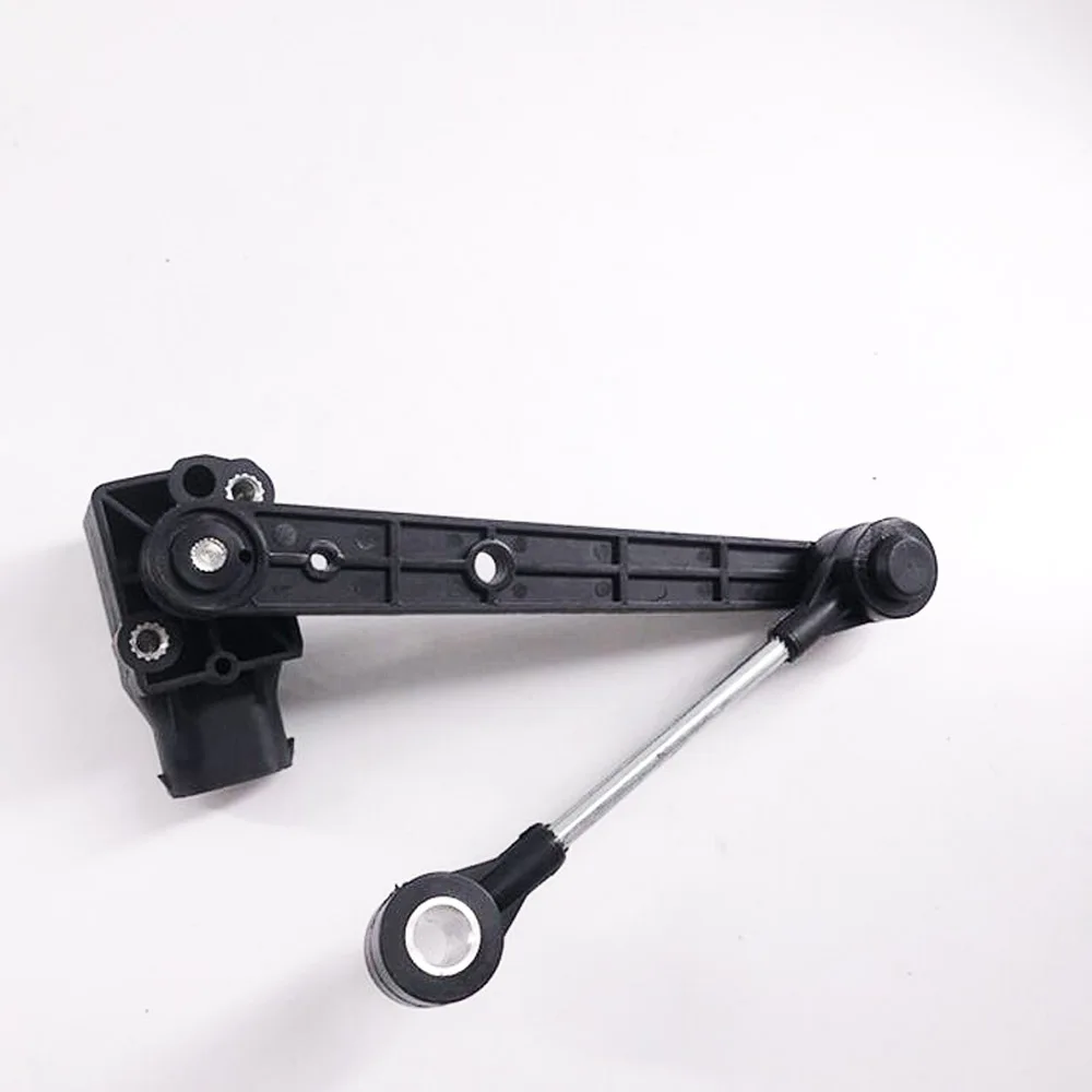 Датчик выравнивания высоты пневматической подвески для LAND ROVER DISCOVERY 2 TD5 V8 RQH100030 |