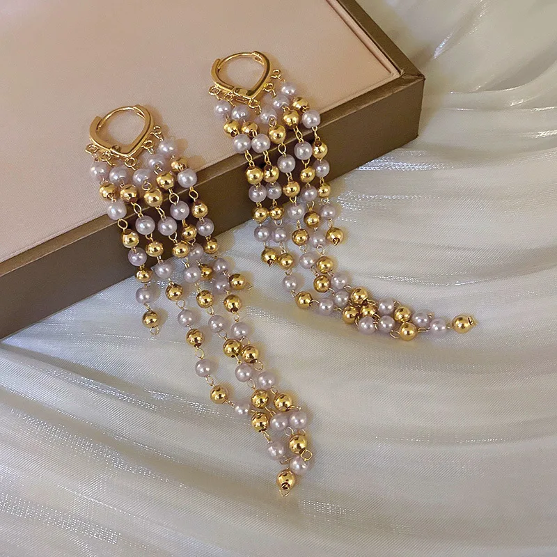 

Korean Design Sense Simple Lady Fan Fashion Personality Elegant And Versatile Freshwater Pearl Long Tassel Earrings For Women