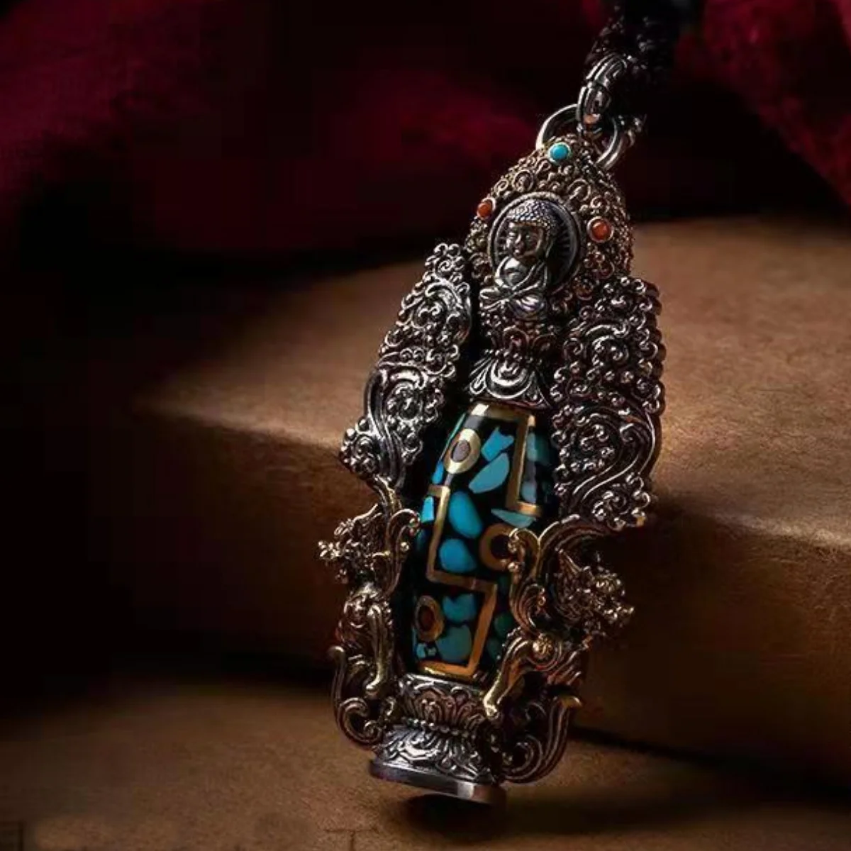 

Серебряный жемчужный кулон с девятью глазами, мужское ожерелье, ювелирные изделия в стиле ретро с защитой тела