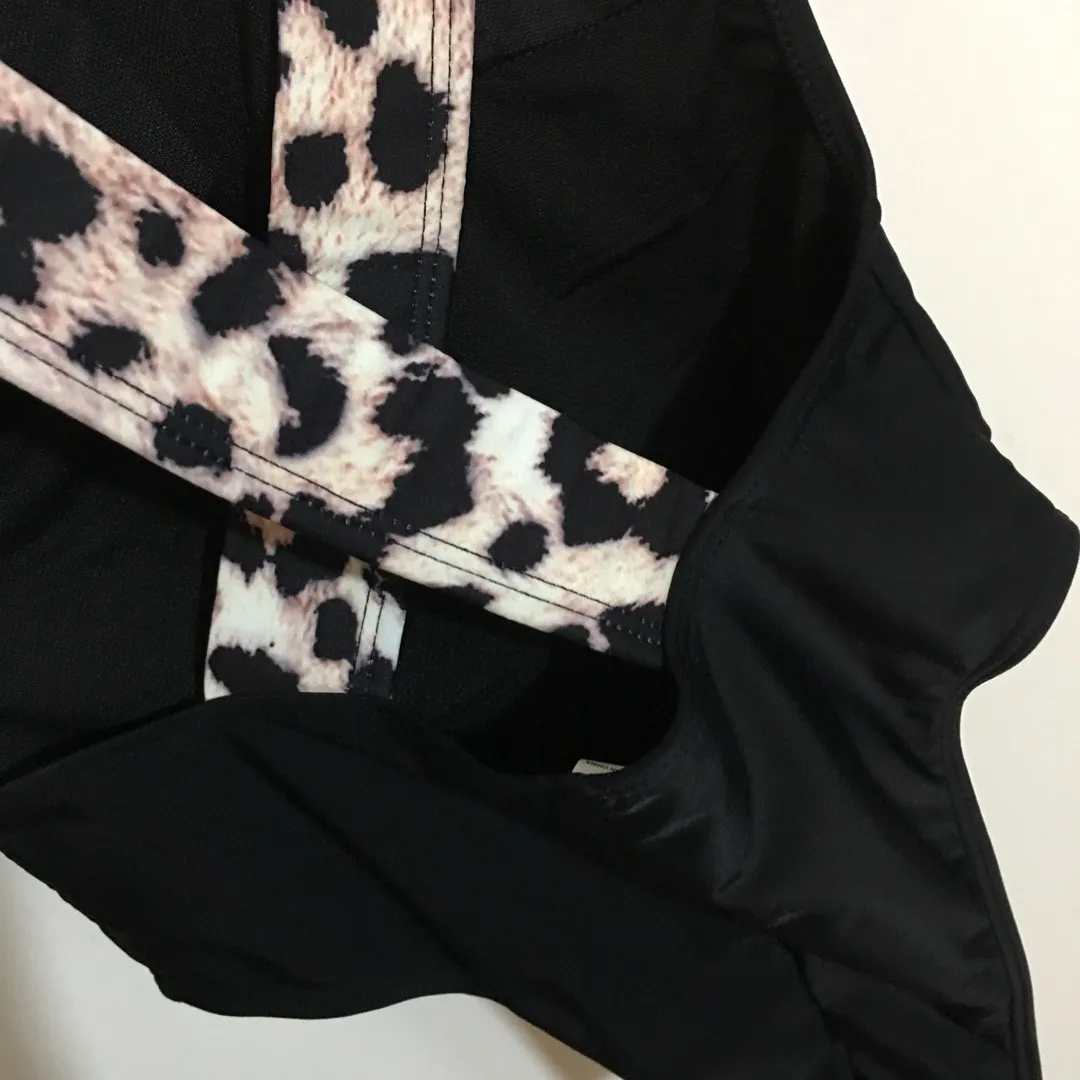 

High Quality Luxury Autumn and Spring Women Sexy Leopard Print Cross-strap Halter One-piece Swimsuit