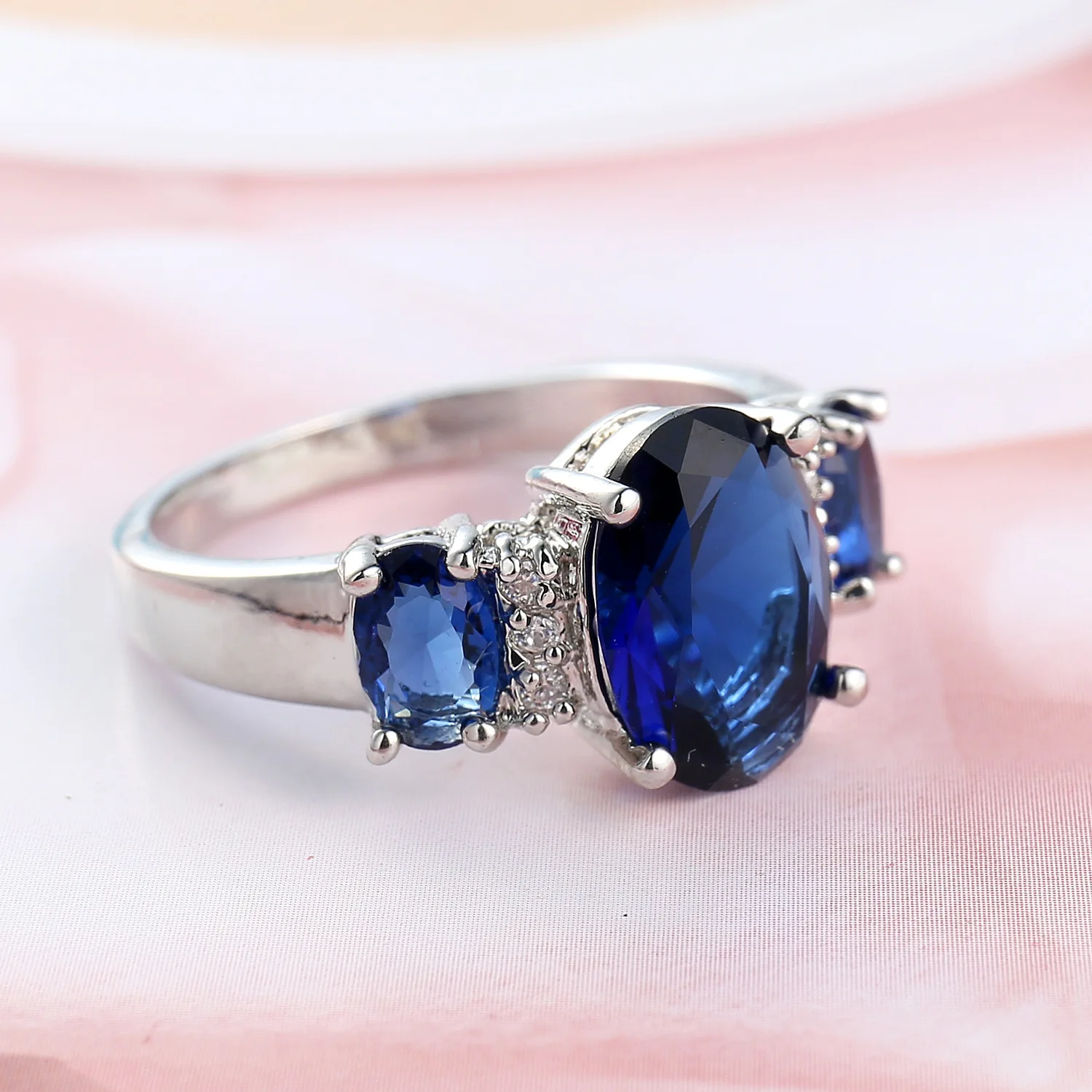 

New Fashion OL Prom Ring Small Fresh Temperament Simple Stainless Steel Ring