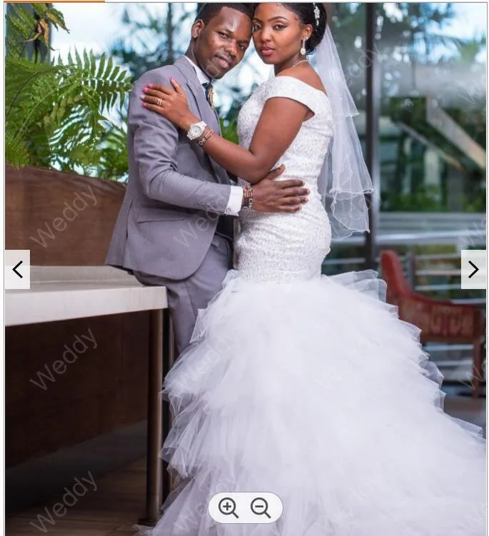 

Sparkly Off the Shoulder Sequined Beading Wedding Dress Brush Train Luxury Tulle Layers Ruffles Plus Size Bridal Gowns