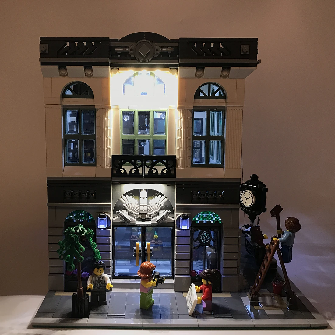 

MODIKER DIY Small Particle Building Block USB Luminous LED Lighting Kit for Brick Bank 10251