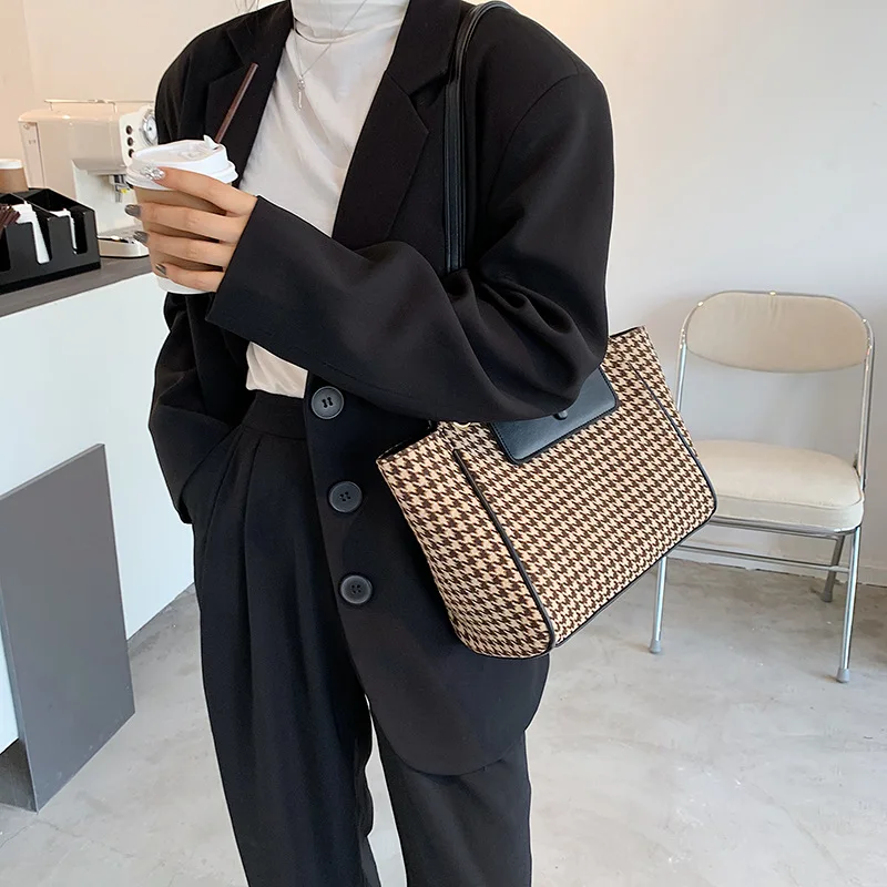 

2021 Vintage Plaid Crossbody Bag Women Round Buckle Casual PU Small Square Shoulder Messenger Pouch Female Autumn Winter Retro