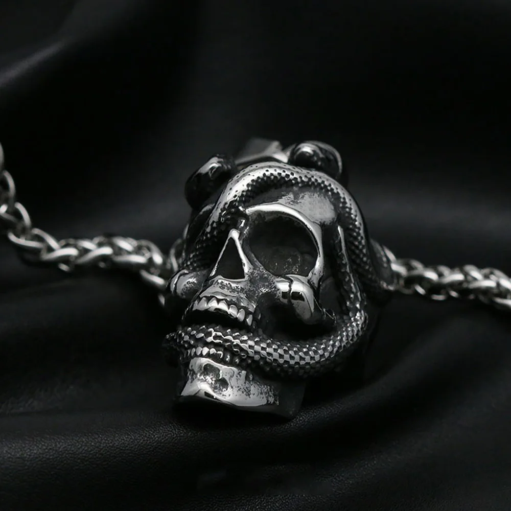 Unique Snake twining Skull Pendant Necklace for Men Women Gothic Stainless Steel Medusa Snake Skull Necklace Punk Jewelry Gift