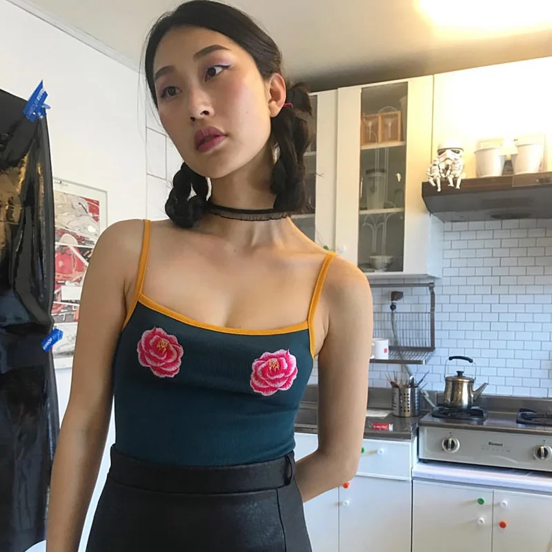 Винтажный женский комбинезон с цветочной вышивкой на бретельках Ins популярный