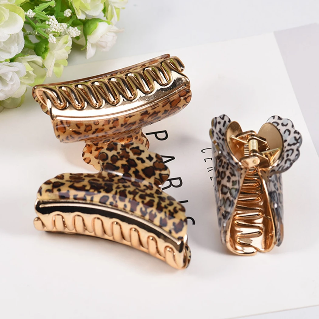 

Women Hair Clip Creative Fashion Leopard Print Hair Claw Clip Hair Grip Clip Plastic Hair Claw Large Size Hair Clamps Claw Clip
