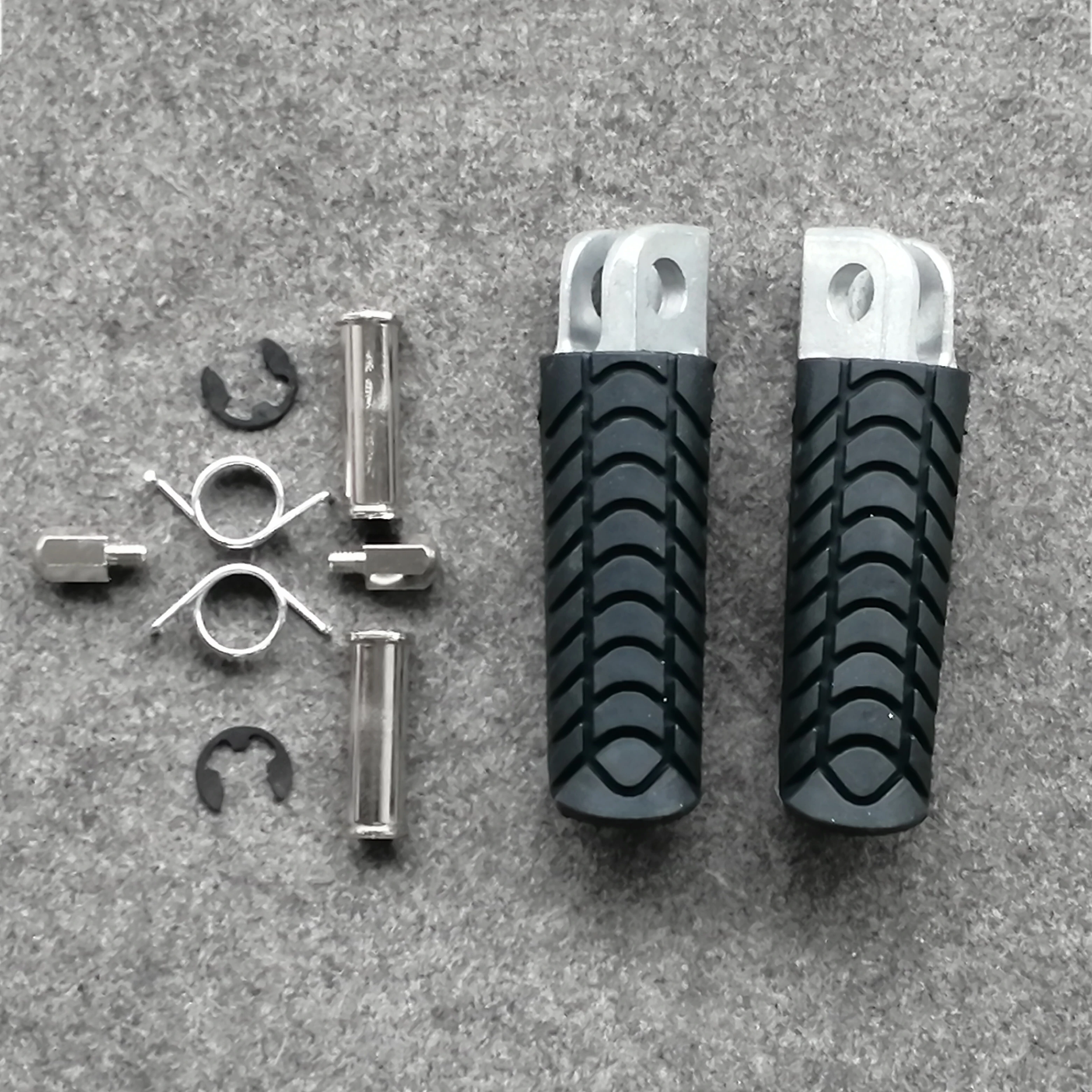 

Motorcycle Front Footrest Footpeg Foot Peg For KAWASAKI GTR1400 ZG1400 2006-2015 GTR 1400 ZG 1400 2007 2008 2009 2010 2011