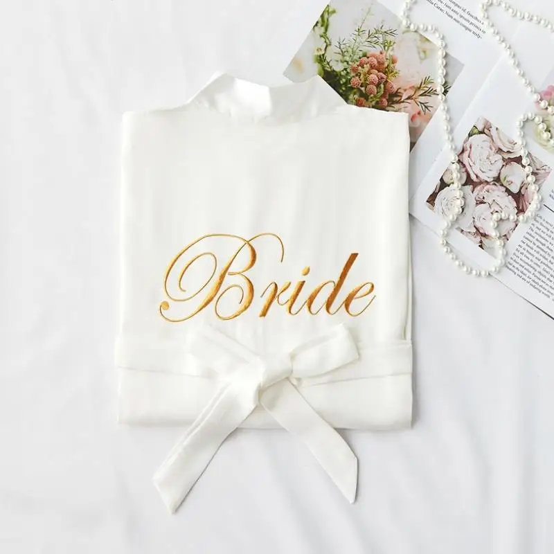 white Bride Пижамы Халаты темно-розовый халат серебряная буква кимоно атласные пижамы Свадебный халат Подружка невесты, сестра Мать Свадебные платья кимоно - Цвет: white Bride