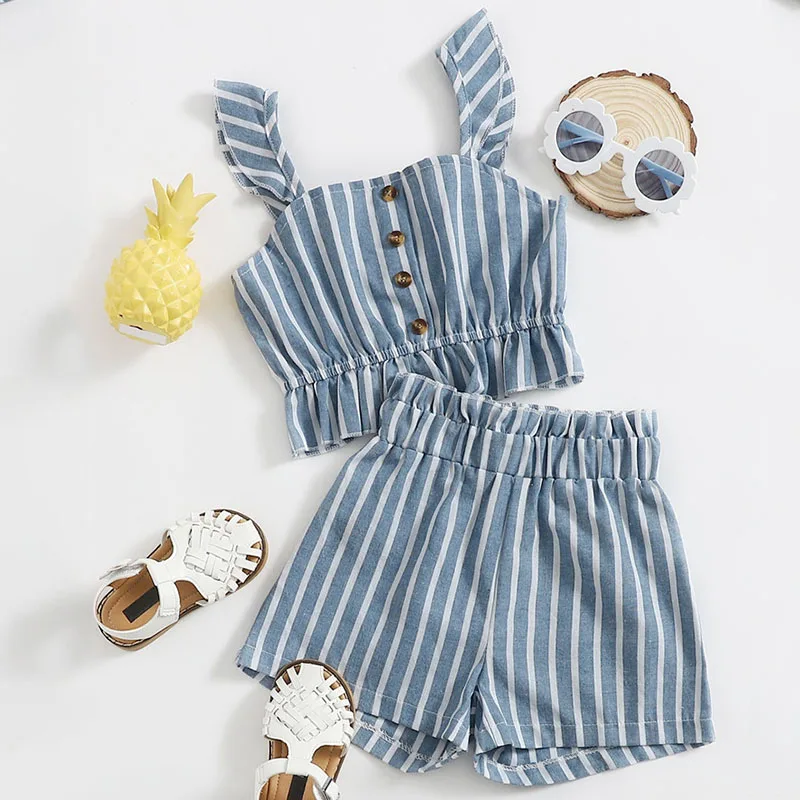 

Костюм детский летний из подтяжки с оборками и шортов с эластичным поясом