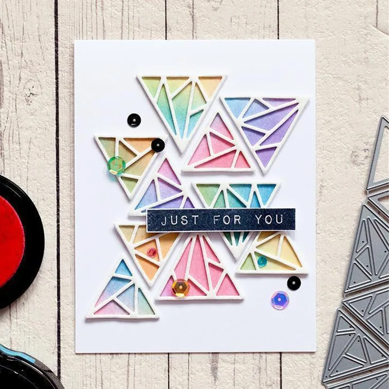 

Triangle Background Set Metal Cutting Dies Stencil For DIY Scrapbooking Photo Album Paper Card Decorative Craft Diecuts