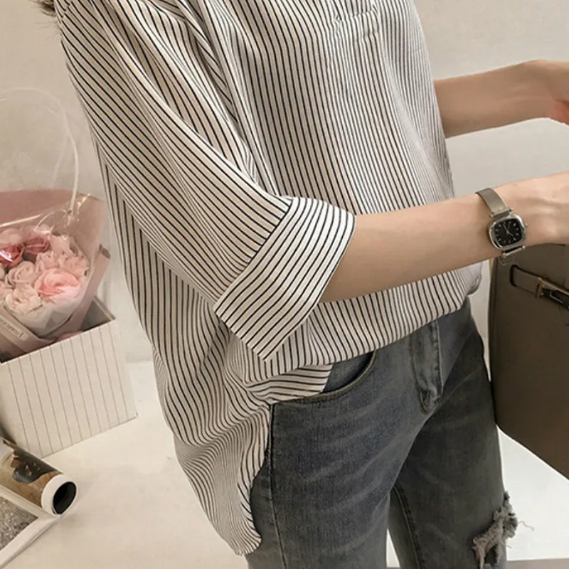 Женские рубашки в Корейском стиле 2020 Модный Полосатый Свободный Топ с V образным