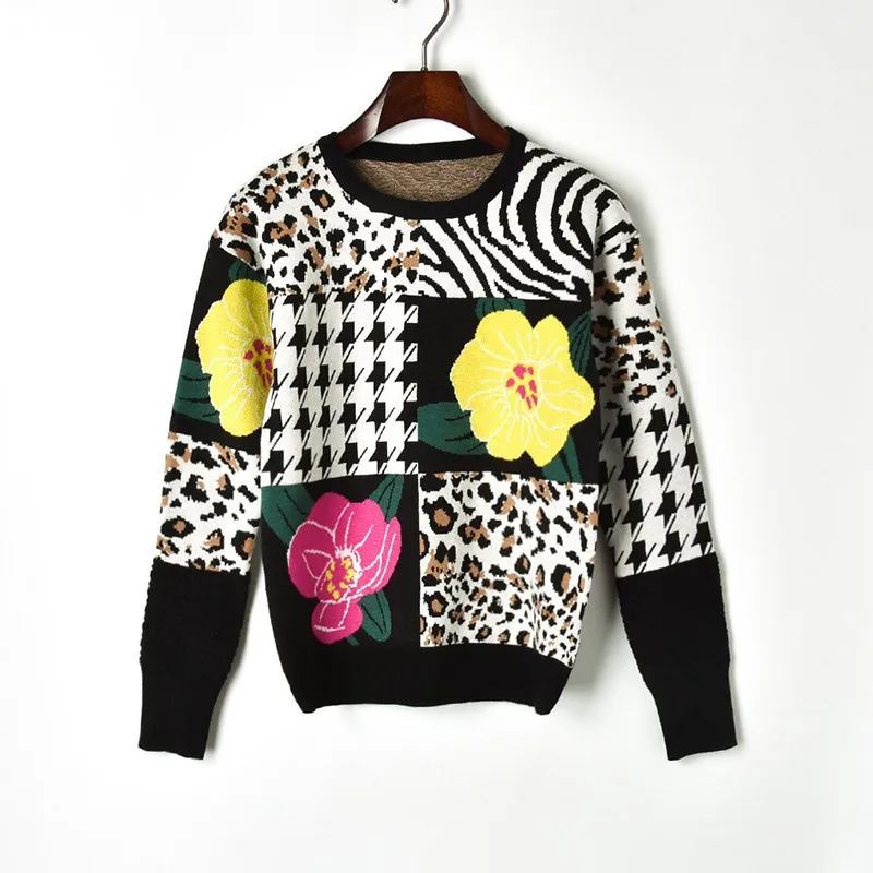 Модный вязаный свитер в стиле пэчворк с леопардовым принтом зеброй и цветами