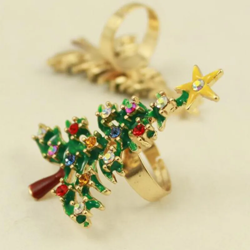 Брошь Стразы в форме рождественской елки для зимнего пальто шапки модные