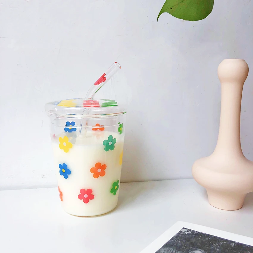 Чашка для кофе из боросиликатного стекла с цветами и соломенной крышкой 350 мл