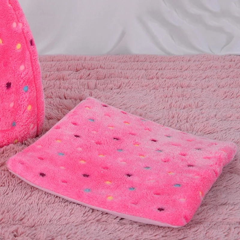 Лидер продаж собачий питомник плюшевый домик для собак с ковриком клетка