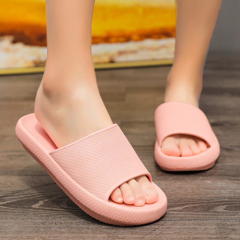 

2021 New Women's Summer Slippers Female Beach Slides Ladies Indoor Flats Slippers for Home Fashion Platform Sports Women Shoes