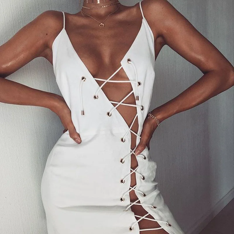 Женское платье с перекрестной обмоткой Черное Осеннее вырезом лодочкой и рюшами