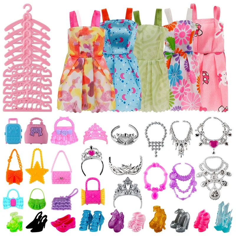 

1set Girls BJD Doll Shoes Bags Clothes Hangers Accessories Play House Toy Accessories Suitable for 30cm Doll