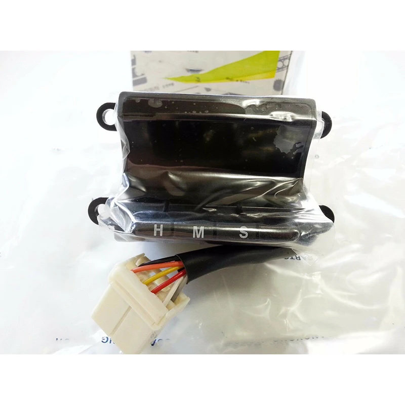 Цифровые часы в сборе для Ssangyong Rexton 2002 2005 OEM 8111008010LAM|Переключатели и рычаги авто| |