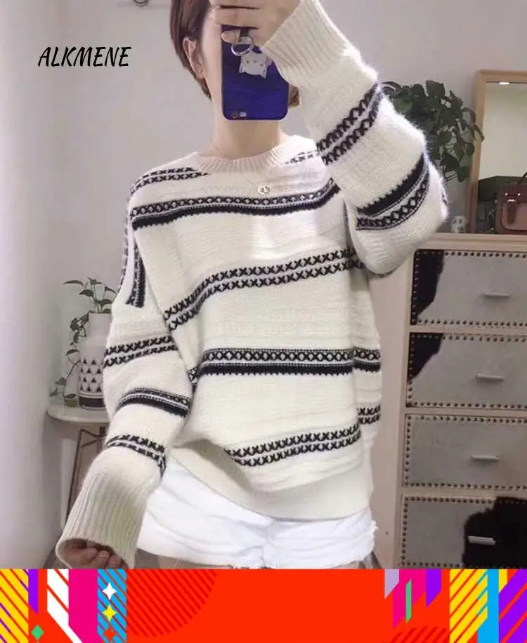 Женский полосатый свитер в черно-белую полоску осенне-зимний толстый