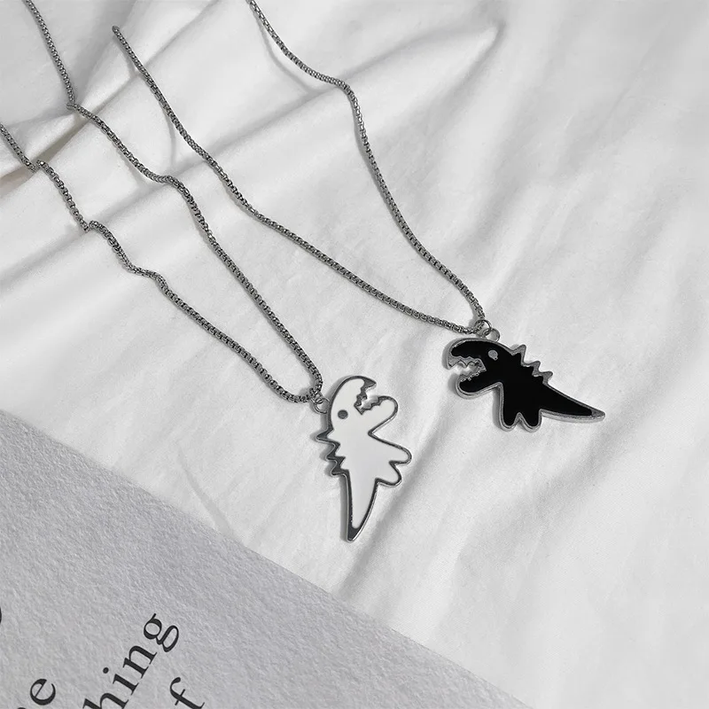 

Fashion Punk Cartoon Dinosaur Ms Men Pendant Necklaces O-shape Alloy Chains on Hip Hop The Couple Chain Jewelry
