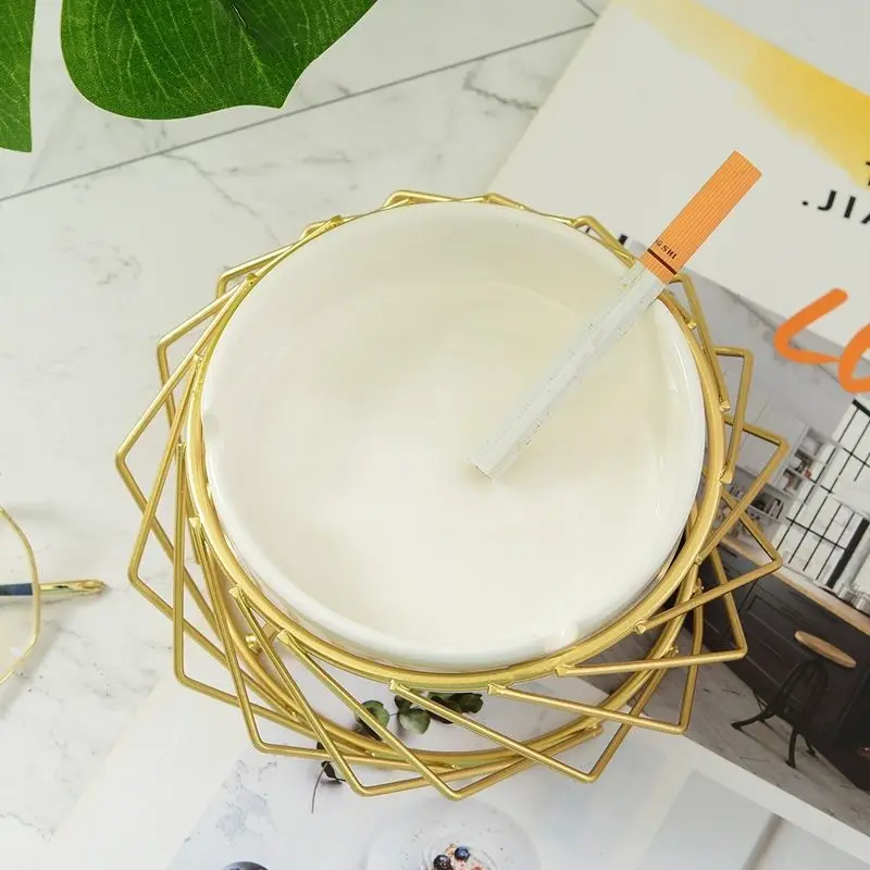 

New Nordic Ceramic Iron Ashtray Creative Home Living Room Table Decoration Cigarette Cylinder Crafts Ornaments Cigar Ashtray
