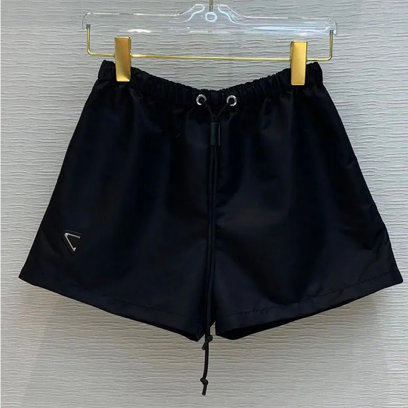 

Black triangle metal embroidery drawstring elastic waist shorts with hooded jacket women's suit