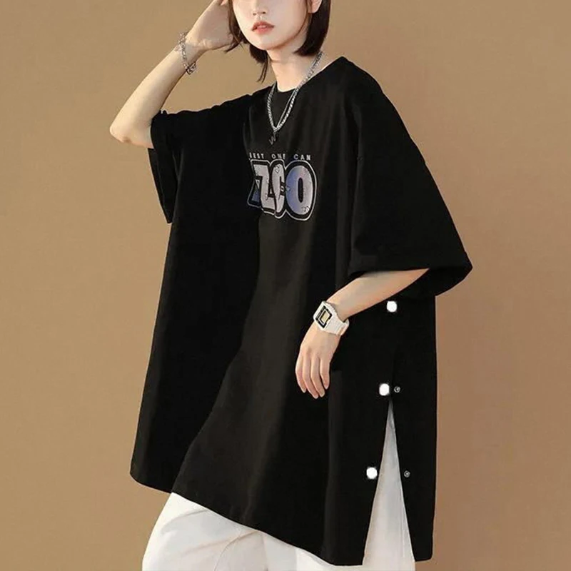 

Summer Cartoon Print Letter Half Sleeve Tshirt Women Casual O-Neck Oversize T Shirt Tee Couples T-Shirt Side Slits Loose Clothes